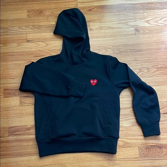 Comme des Garcons PLAY - Picture 1 of 3